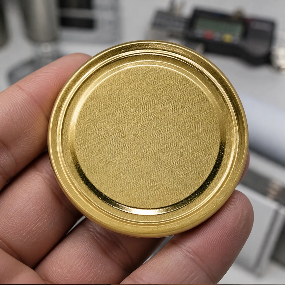Hochwertiger goldener Vorratsglas Deckel 63mm TO63 BasicSeal UniTwist Draufsicht