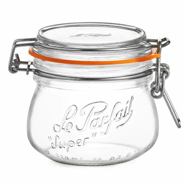Le Parfait Super mit Glasdeckel und orangefarbenem Gummiring