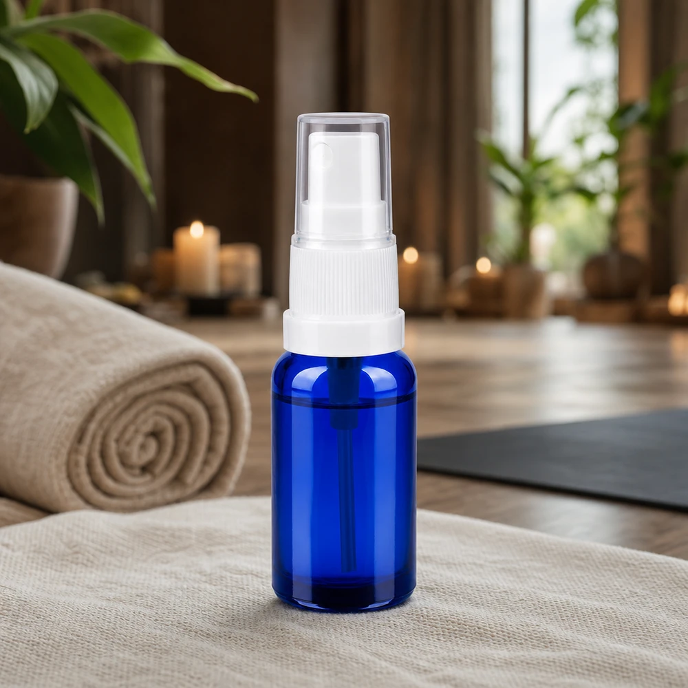 20ml Sprayflasche weiß/transparent Standardverschluss BlueLine UT18/20 Praktische 20ml BlueLine Glasflasche mit wiederverwendbarem Sprühsystem für unterwegs