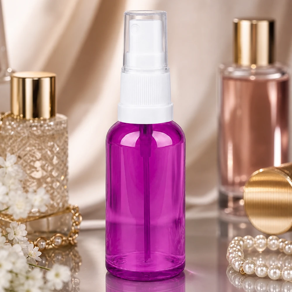 Stylische 50ml Sprayflasche in violetter Transparenz perfekt für selbstgemachte Sprays