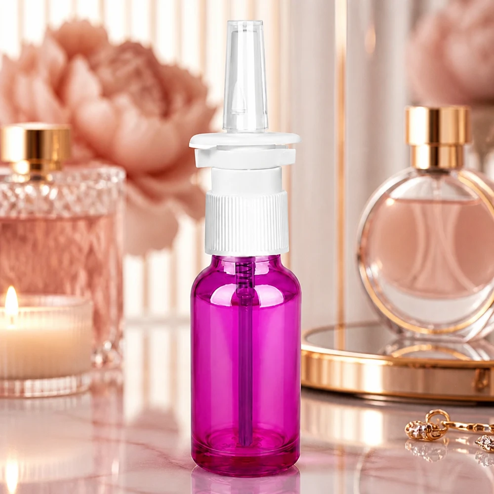 Handliche 20ml violette Nasensprayflasche mit feinem Sprühnebel für optimale Anwendung
