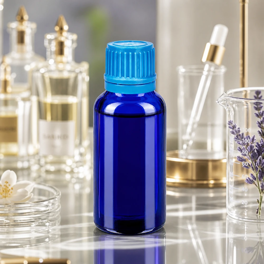 Praktische 30ml Flasche mit ergonomischem Verschluss für einfache Handhabung und Dosierung