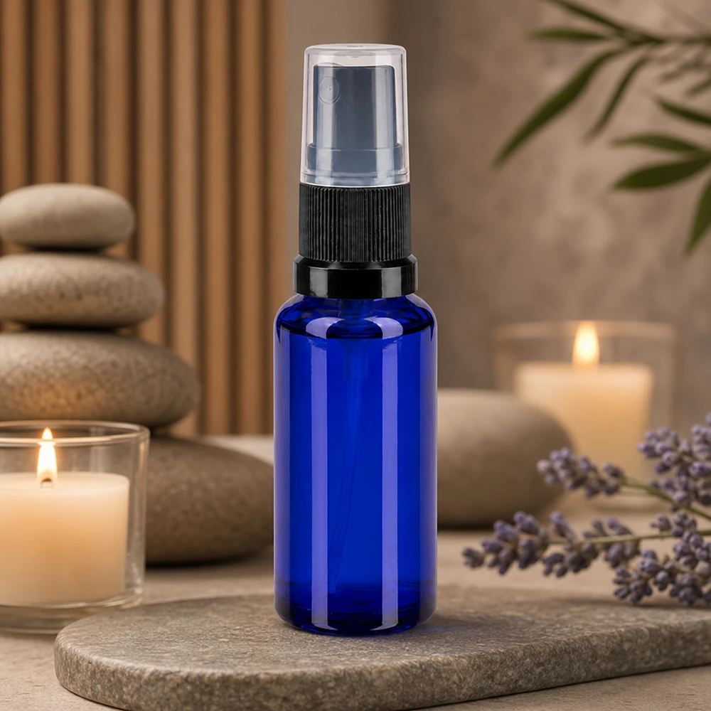 Apothekenflasche blau 30ml Sprayaufsatz schwarz UV-Schutzglas Sprühflasche 30ml in Dunkelblau mit ergonomischem Pumpkopf für Serum und Tonikum