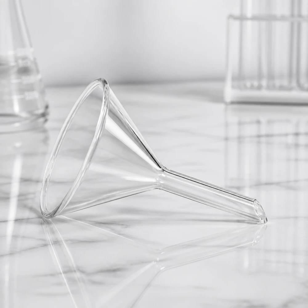 Trichter ø50mm Kalk-Soda, Winkel 60°, Kurzstil Industrietrichter aus Kalk-Soda-Glas 50mm Durchmesser für Qualitätskontrolle und Forschung