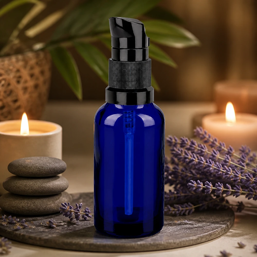 Dekorative 30ml Glasflasche mit schwarzem Pump ideal für handgemachte Kosmetikprodukte