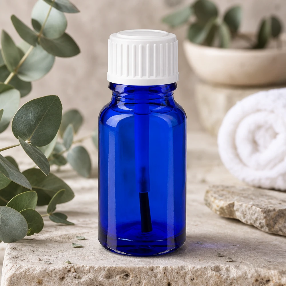 Apothekenflasche blau 10ml Schraubverschluss weiß Pinsel Blaue Pinselflasche 10ml ApoGlas für punktgenaue Anwendung von Nagelpflegeprodukten