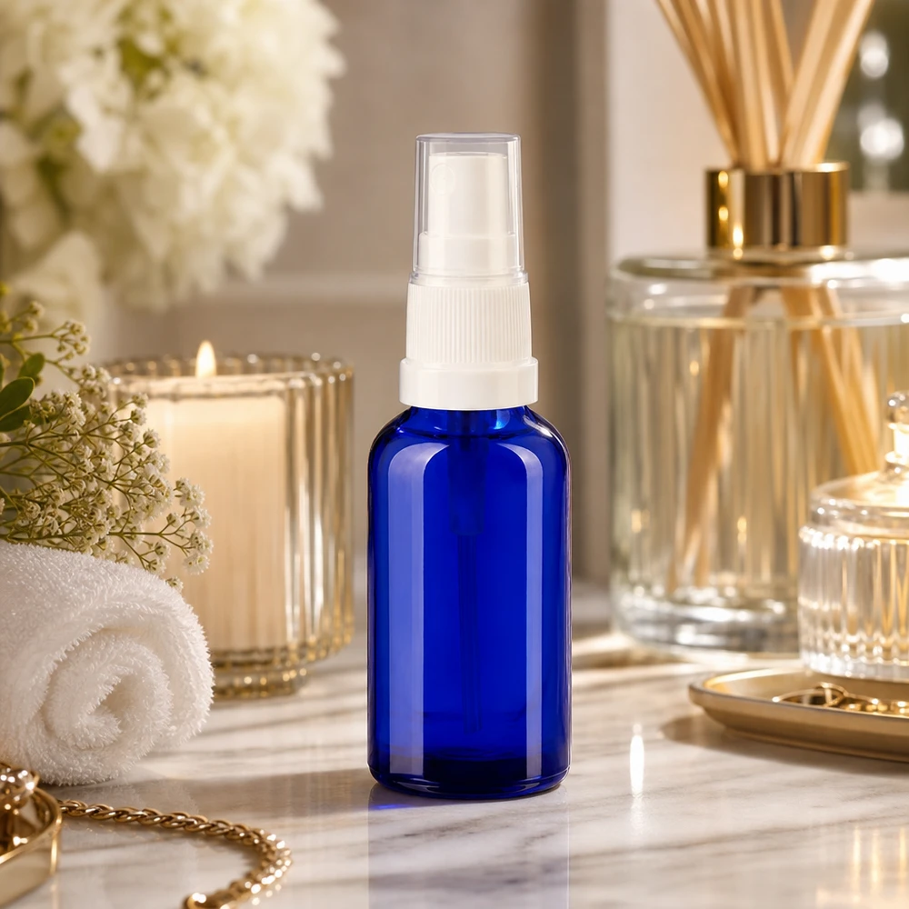 30ml Sprayer-Flasche aus hochwertigem blauen Glas mit ergonomischem Design für einfache Handhabung
