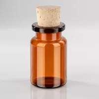 Robuste Braunglasflasche 5ml mit zylindrischem Korpus und eingestecktem Korken