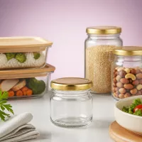 Kleine Portionsgläser 33ml mit goldenem Deckel für Gewürze und Saucen UNiTWIST 6er