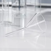 Professioneller Analysentrichter 85mm Durchmesser mit Kurzstiel für Forschungslabore