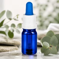 Handliche 5ml Glasflasche mit präzisem Tropfsystem für Labor und Pharmazie Anwendungen