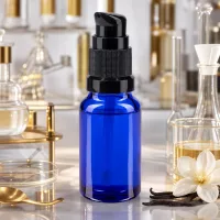 Apothekerglas 10ml blau mit schwarzem Pumpaufsatz kompakte Dosierflsche für Öle