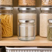 Kompaktes Vorratsglas 53ml aus klarem Glas mit Silberdeckel ideal für Pantry-Organisation UNiTWIST