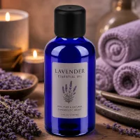 Handliche blaue 50ml Glasflasche mit schwarzem Verschluss für Wellness und Entspannungsöle