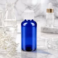Medizinische 50ml Glasflasche in Kobaltblau mit STD Verschluss für sichere Lagerung von Wirkstoffen