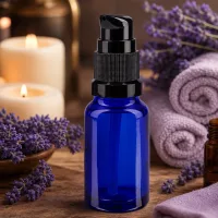 UV-schützendes blaues Glasfläschchen 10ml mit schwarzer Pumpe für Naturkosmetik