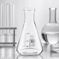 Erlenmeyerkolben 100ml Enghals mit matter Beschriftung für dauerhafte Kennzeichnung im Labor