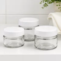 80ml Rundglas Set mit BasicSeal Deckel im Badezimmer - elegante Glasdosen für Kosmetik und Badutensilien