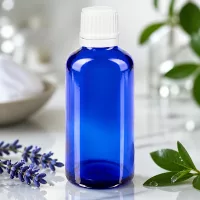 Blaue Tropfflasche 50ml Apoglas mit weißem SV OV Verschluss für Naturkosmetik geeignet