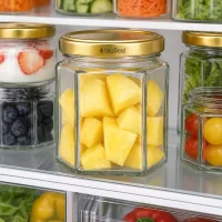UNiTWIST Hexa47 Glasgefäß mit Ananas-Stücken im Kühlschrank - perfekt für frische Lebensmittel-Aufbewahrung