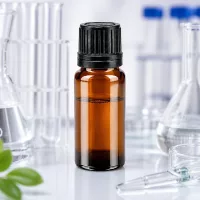 Kompakte Braunglas-Tropfflasche 10ml mit präzisem 1mm Einsatz für Dosiergenauigkeit
