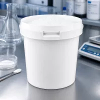 Vielseitiger 2,5L Weißeimer aus PP mit Deckel für Pharmazie Kosmetik und Lebensmittel