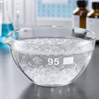 Professionelle Eindampfschale aus hochwertigem Borosilikatglas für das Labor